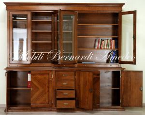 Removable classic style bookcase made of walnut wood with closed and glass doors